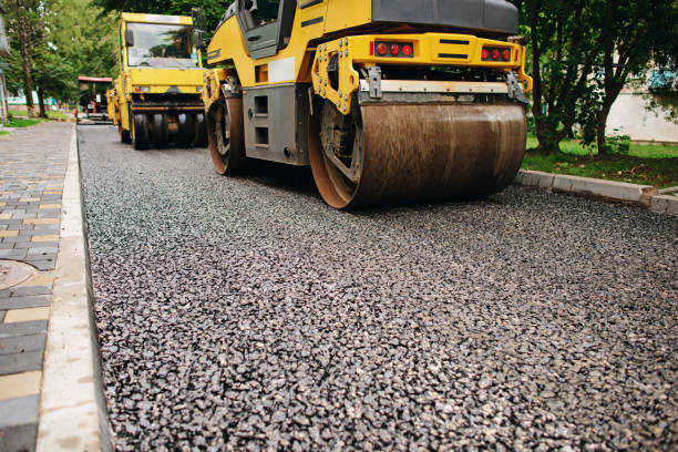 Best Interlocking Driveway Pavers  in Chanhassen, MN